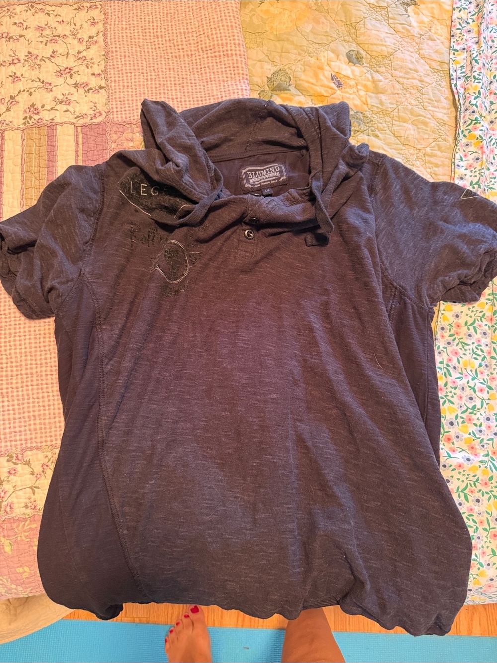 Bluenotes Kids Short-Sleeve Hooded Tee in Dark Navy